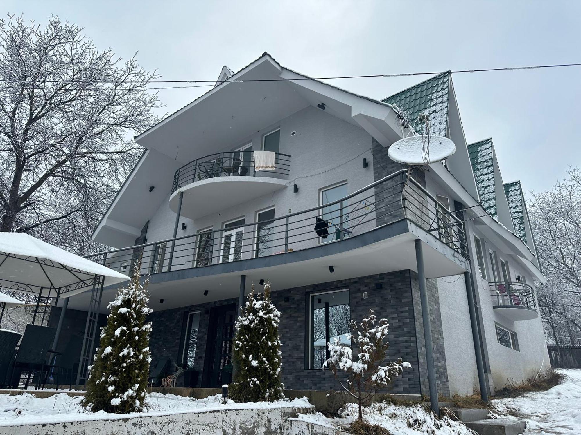Green Villa Tsaghveri Exterior photo